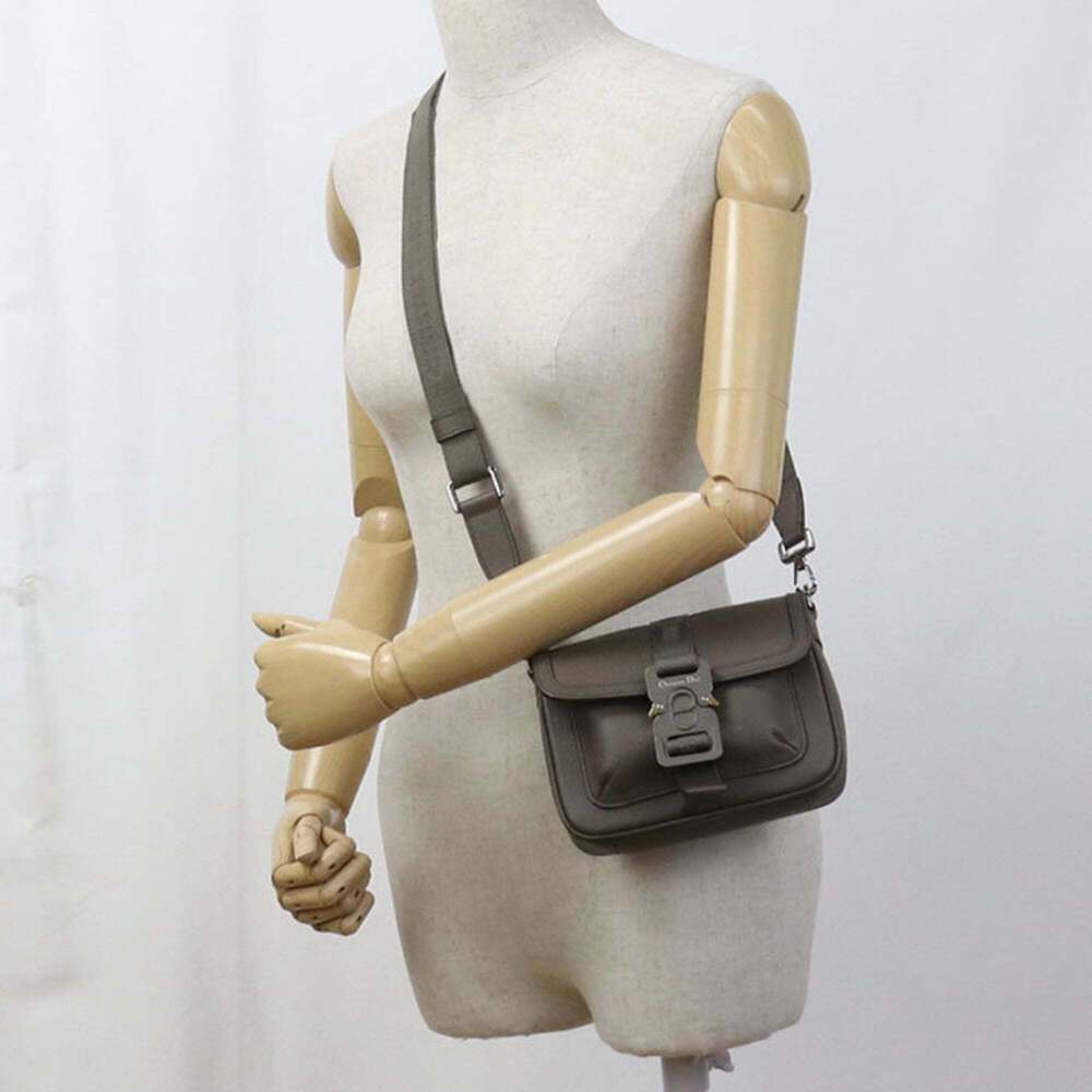 CHRISTIAN DIOR Green Shoulder Bag - Picture 8 of 8